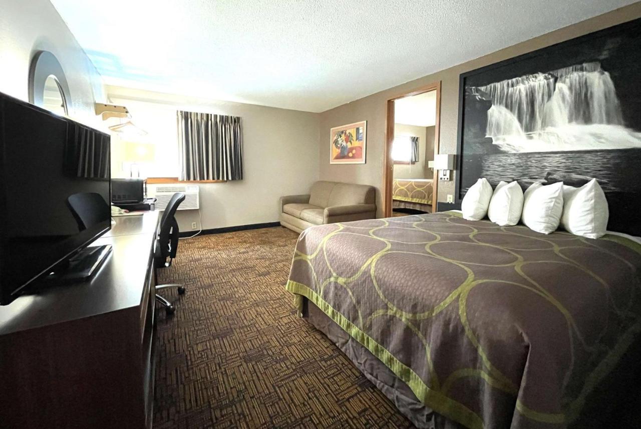 ซูเปอร์ 8 บาย วินด์แฮม อินเดียนาโพลิส Hotel ภายนอก รูปภาพ